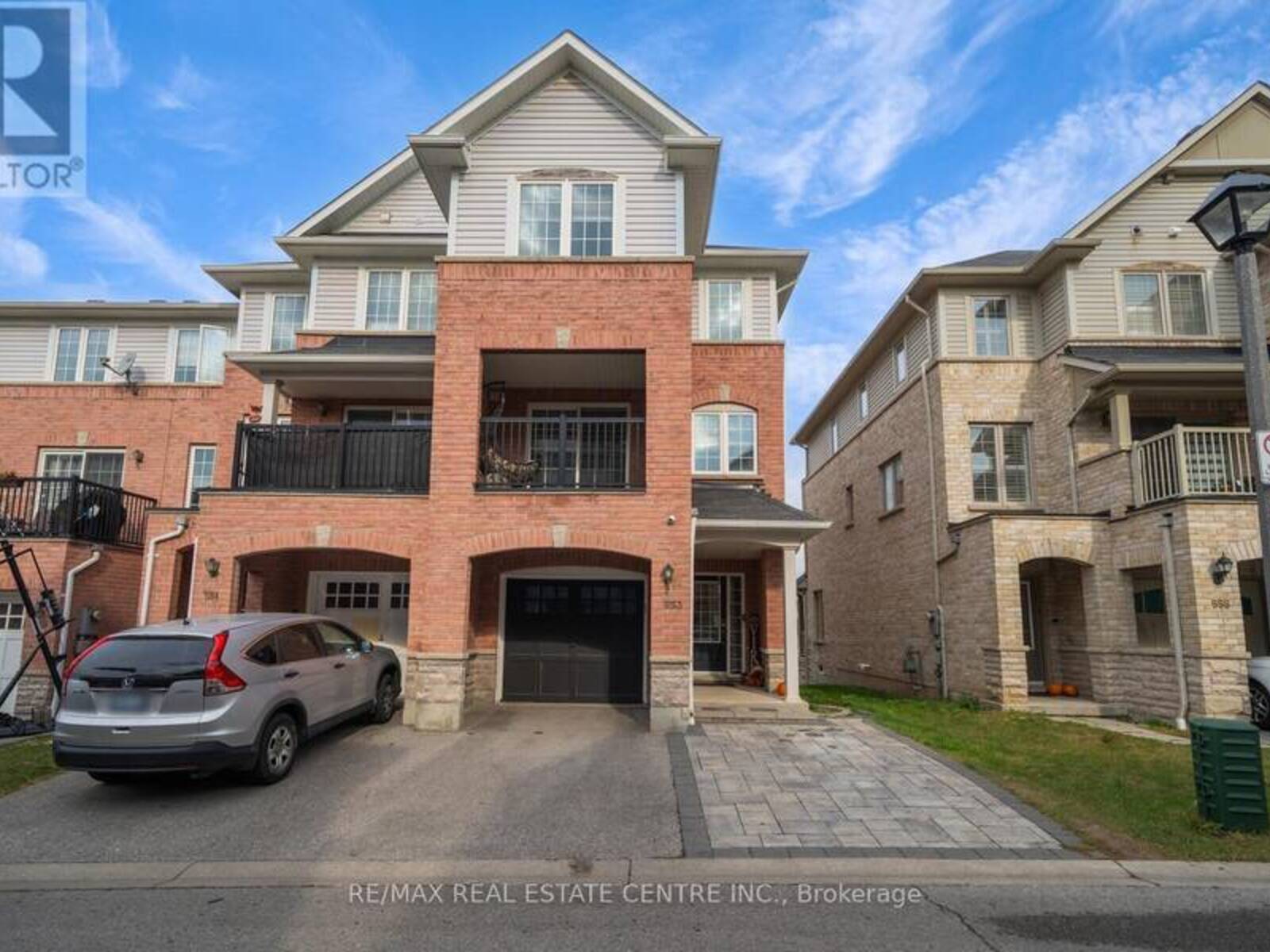 553 ROSSLAND ROAD E, Ajax, Ontario L1Z 0K7