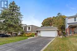 28 HAMILTON HALL DRIVE | Markham Ontario | Slide Image Two