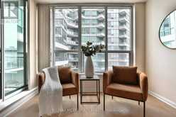 820 - 230 QUEENS QUAY W | Toronto Ontario | Slide Image Eight