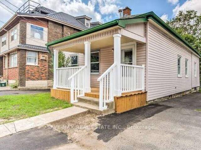 713 ADELAIDE STREET N London Ontario, N5Y 2L4