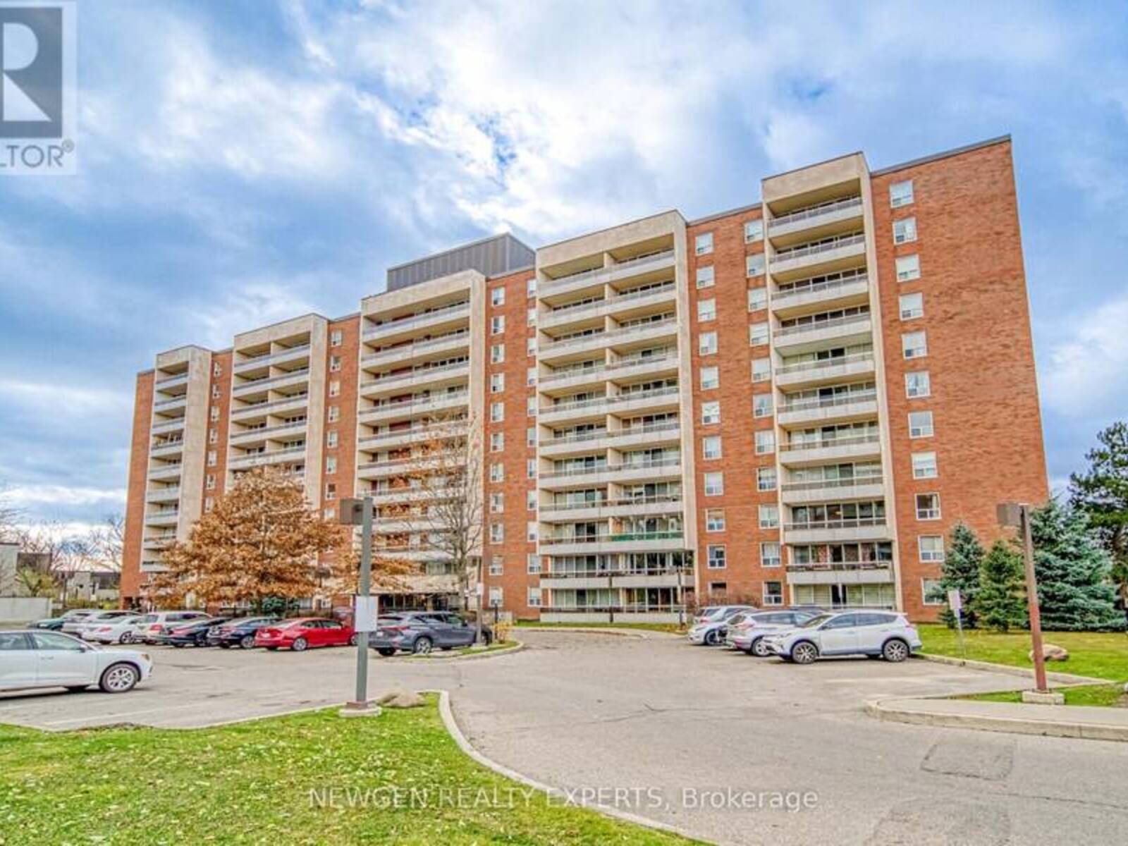 913 - 25 FOUR WINDS DRIVE, Toronto, Ontario M3J 1K8