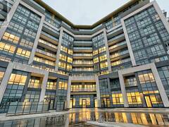 112 - 405 DUNDAS Street W Oakville Ontario, L6M 5P9