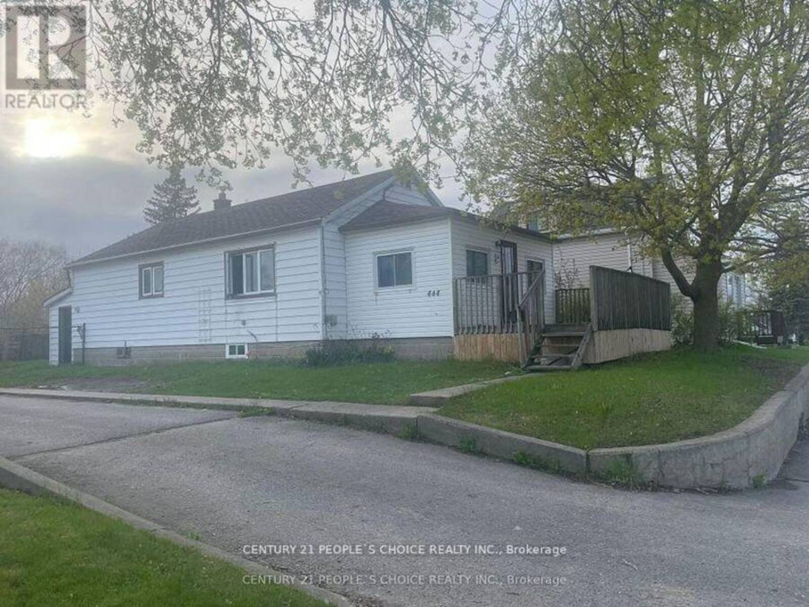 444 SIDNEY STREET, Belleville, Ontario K8P 4A1