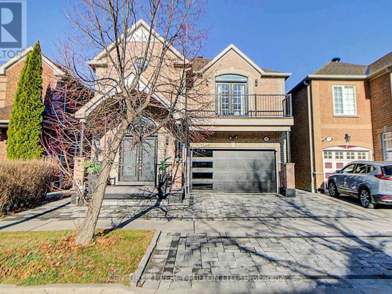 22 DOWN CRESCENT, Ajax, Ontario L1T 4E8