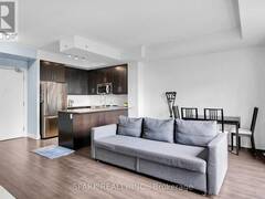 1018 - 15 JAMES FINLAY WAY Toronto Ontario, M3M 0B3