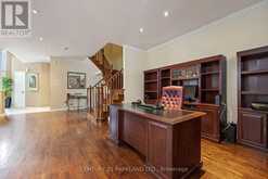 40 LADY FERN DRIVE | Markham Ontario | Slide Image Nine