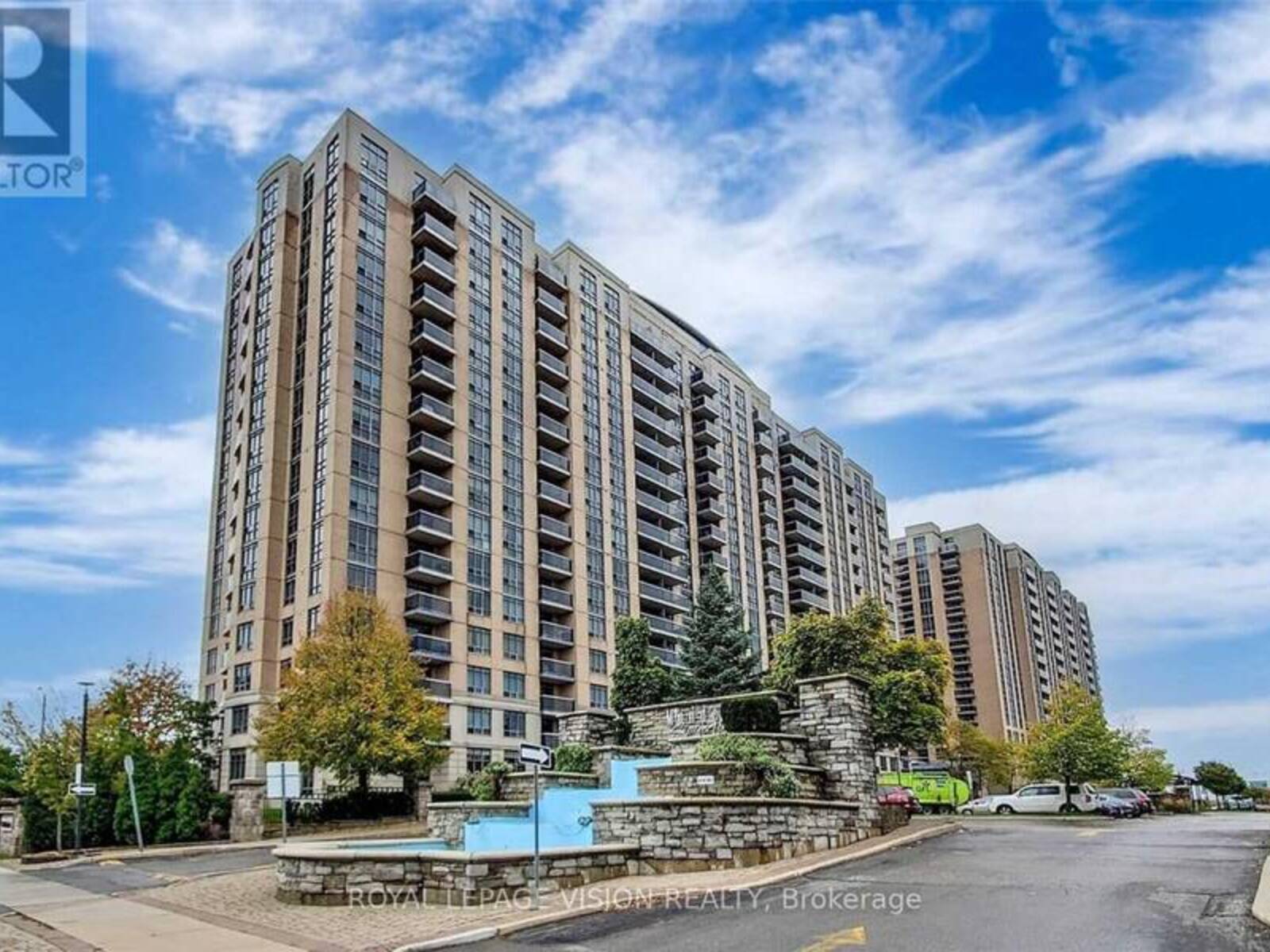 726 - 18 MONDEO DRIVE, Toronto, Ontario M1P 5C8