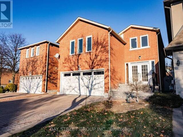 36 PINEWOOD DRIVE Vaughan Ontario, L4J 5P3