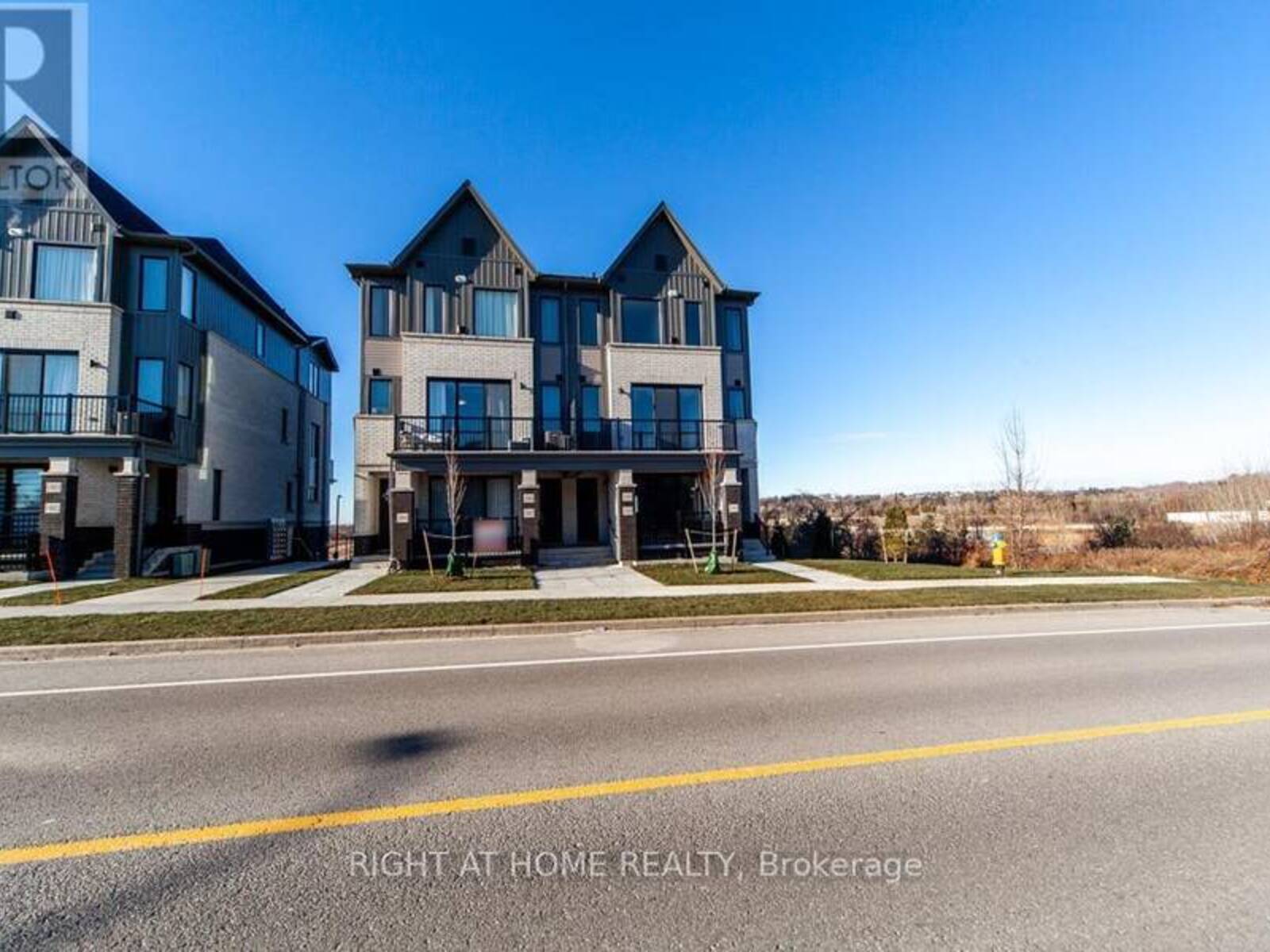 2104 - 160 DENSMORE ROAD, Cobourg, Ontario K9A 0X8