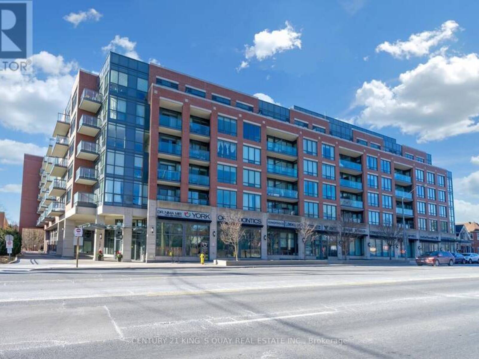 438 - 7608 YONGE STREET, Vaughan, Ontario L4J 1V9