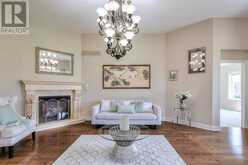 19 BOROS LINK | Whitchurch-Stouffville Ontario | Slide Image Nine