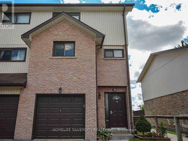 19 - 19 DAWSON CRESCENT Brampton Ontario, L6V 3M5