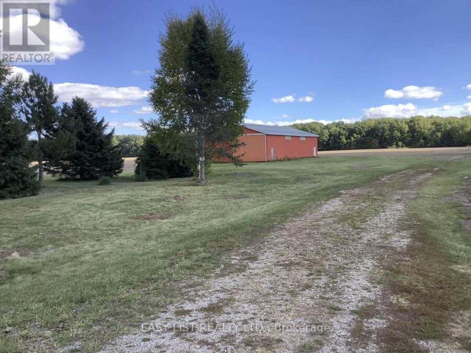 1618 MCCAIN SIDE ROAD W, Kingsville, Ontario N9Y 2E4