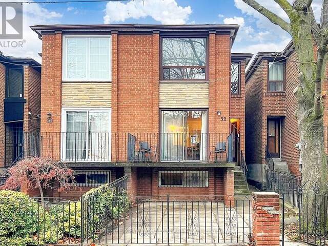 32 MARKHAM STREET Toronto Ontario, M6J 2G2