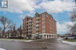 401 - 35 HUNT AVENUE | Richmond Hill Ontario | Slide Image One