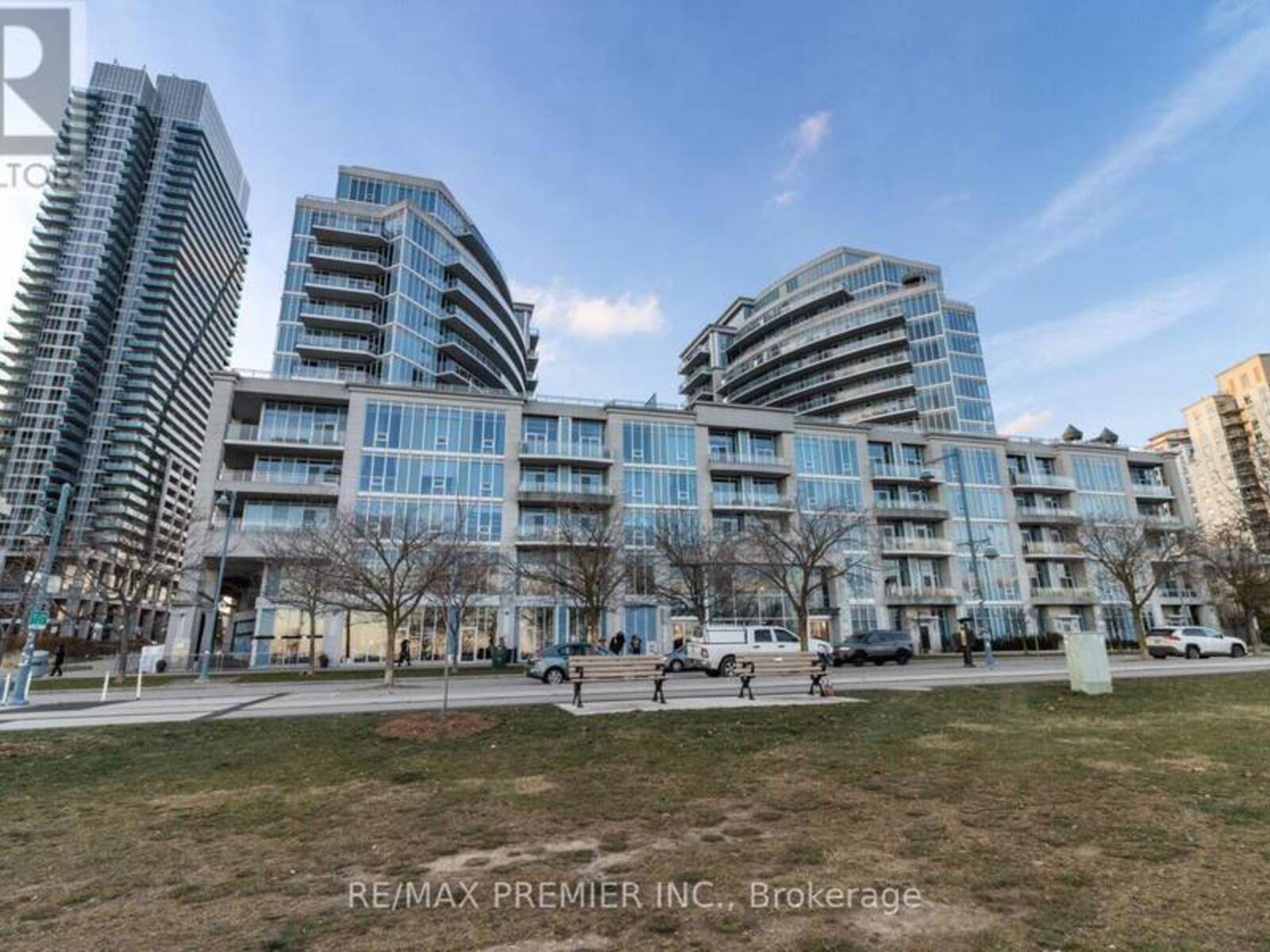 229 - 58 MARINE PARADE DRIVE, Toronto, Ontario M8V 4G1