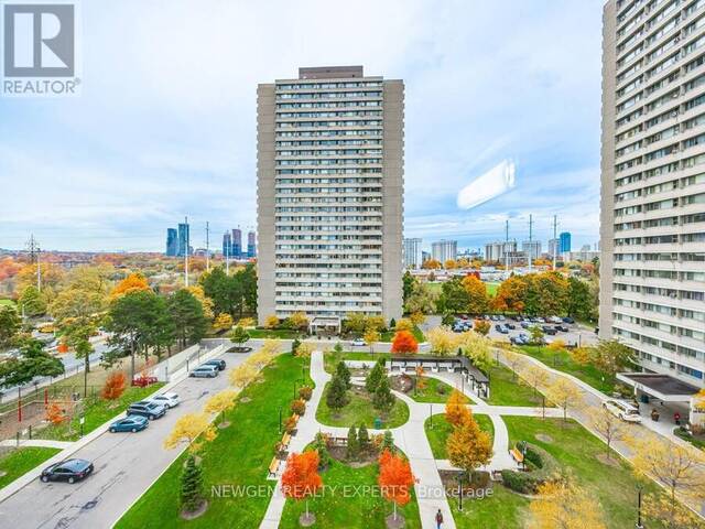 802 - 715 DON MILLS ROAD Toronto Ontario, M3C 1S5