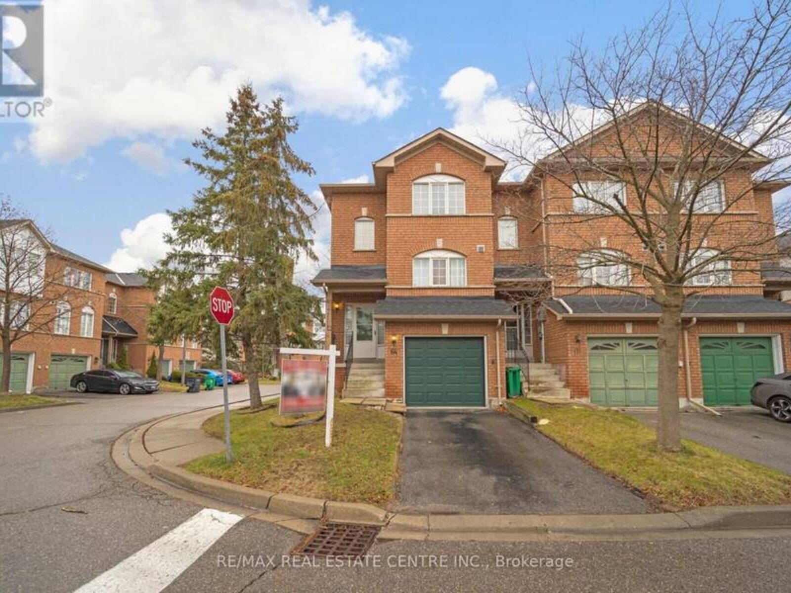 64 - 65 BRICKYARD WAY, Brampton, Ontario L6V 4M2