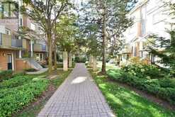 1716 - 18 SOMMERSET WAY | Toronto Ontario | Slide Image Five