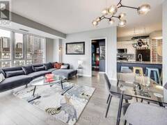 813 - 25 COLE STREET Toronto Ontario, M5A 4M3