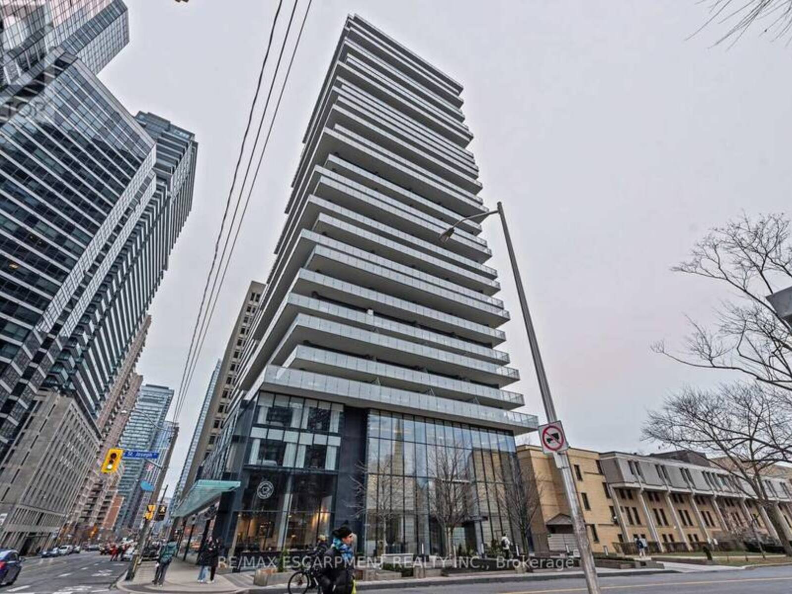 206 - 57 ST JOSEPH STREET, Toronto, Ontario M5S 0C5