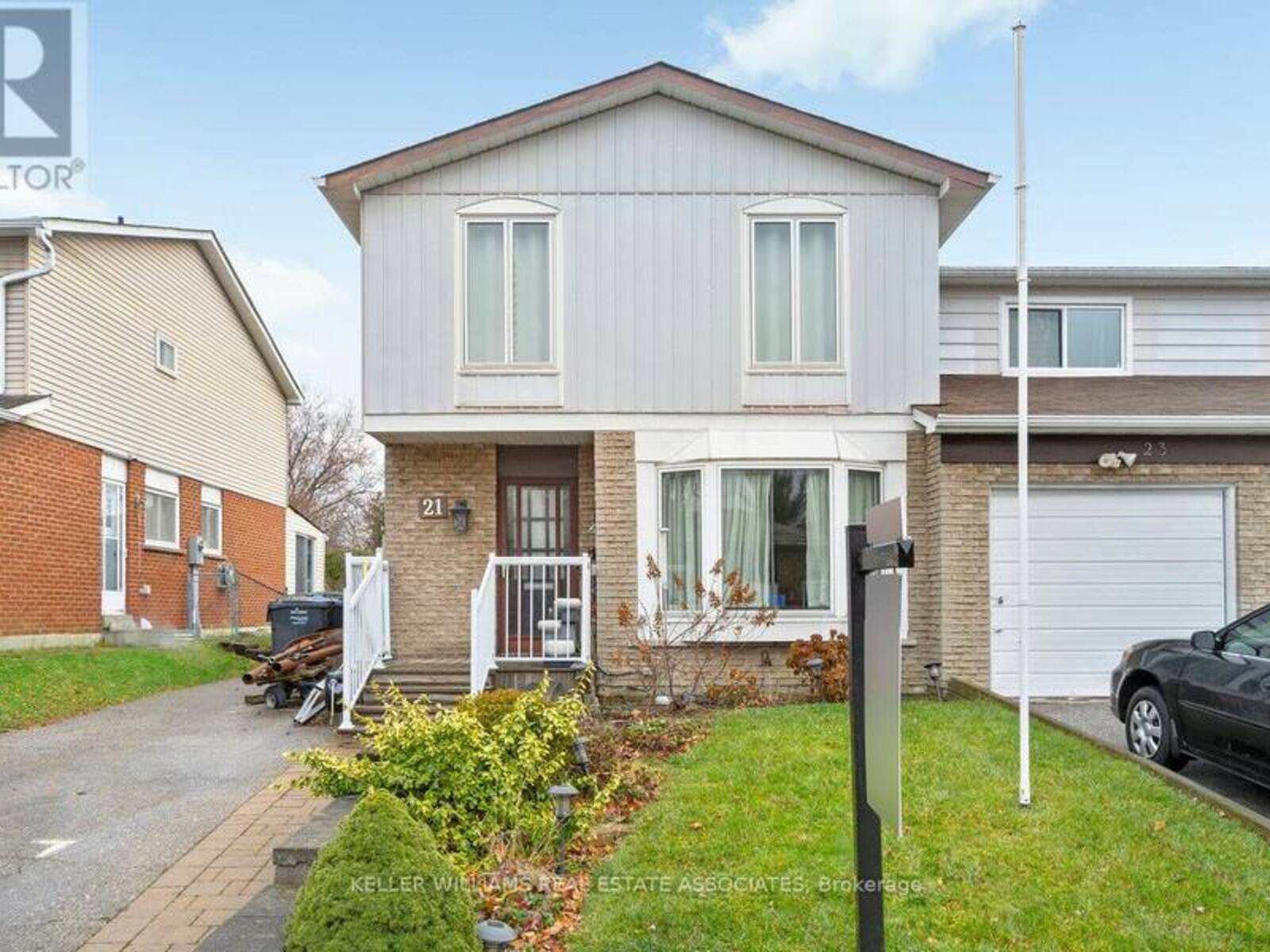 21 WRIGHT STREET, Brampton, Ontario L6V 2S1