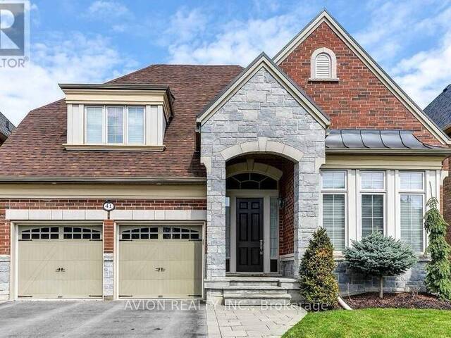 41 PHEASANT DRIVE Richmond Hill Ontario, L4E 0T5