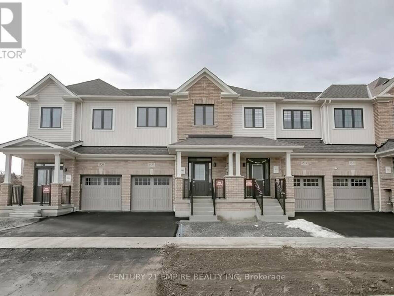 1522 WHEATCROFT DRIVE, Oshawa, Ontario L1L 0W5