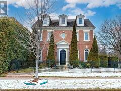 52 REGENT STREET Richmond Hill Ontario, L4C 9C3