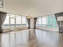 PH4 - 2 ANNDALE DRIVE Toronto Ontario, M2N 0G5