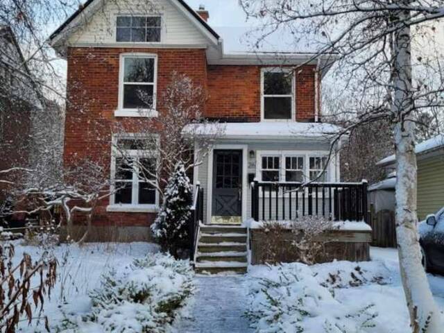 26 HOLGATE STREET Barrie Ontario, L4N 2T5