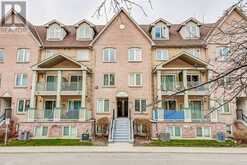 722 - 75 WELDRICK ROAD E | Richmond Hill Ontario | Slide Image One