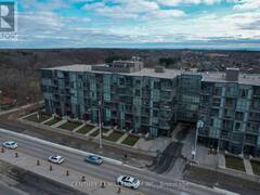 215 - 5240 DUNDAS STREET Burlington Ontario, L7L 0J6