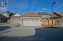 25 SADDLEBROOK DRIVE | Markham Ontario | Slide Image Thirty-five