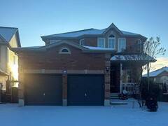 11 SOVEREIGN'S GATE Barrie Ontario, L4N 0K7