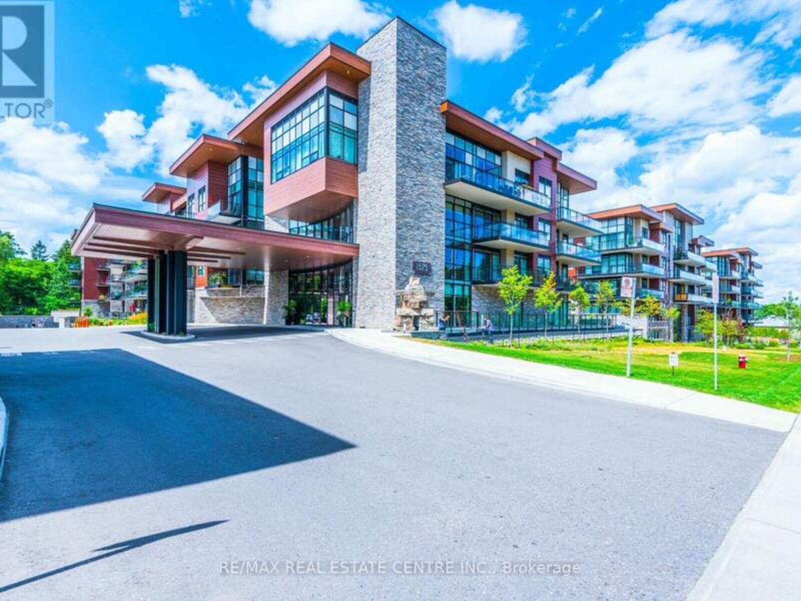 G28 - 1575 LAKESHORE ROAD W, Mississauga, Ontario L5J 1J4