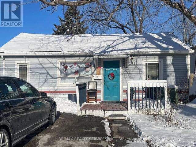 291 FENNELL AVENUE E Hamilton Ontario, L9A 1T3