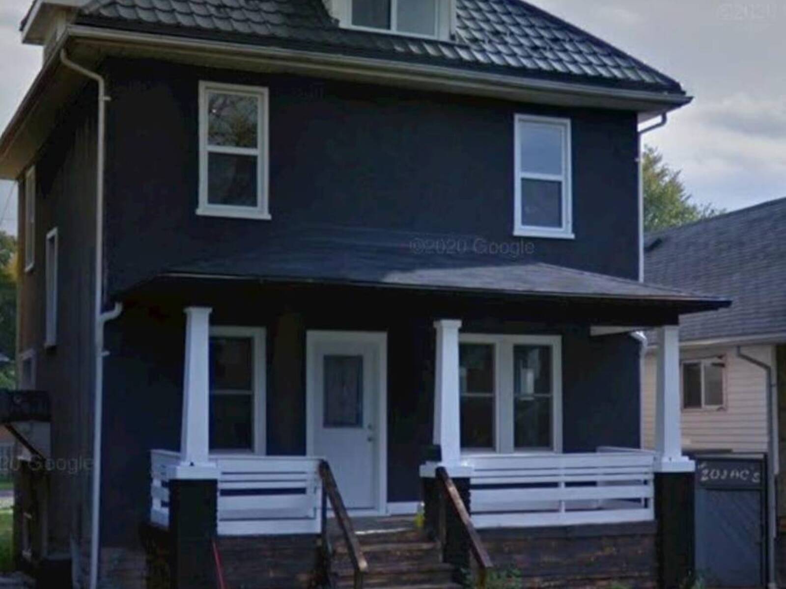 952 BRUCE AVENUE, Windsor, Ontario N9A 4X7