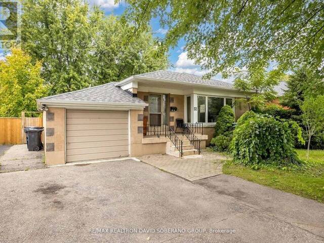 52 ACTON AVENUE Toronto Ontario, M3H 4G8