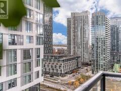 1516 - 27 BATHURST STREET W Toronto Ontario, M5V 0R1