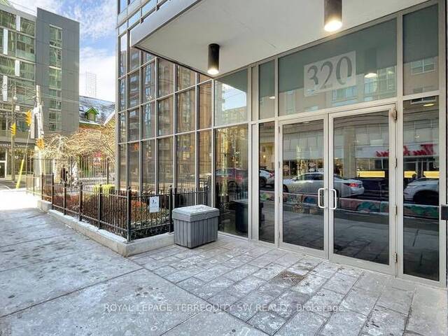 810 - 320 RICHMOND STREET E Toronto Ontario, M5A 1P9