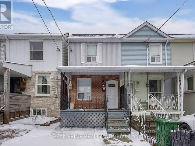 11 BLOEM AVENUE Toronto Ontario, M6E 1R9