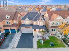 55 LYNDBROOK CRESCENT Brampton Ontario, L6P 2N9