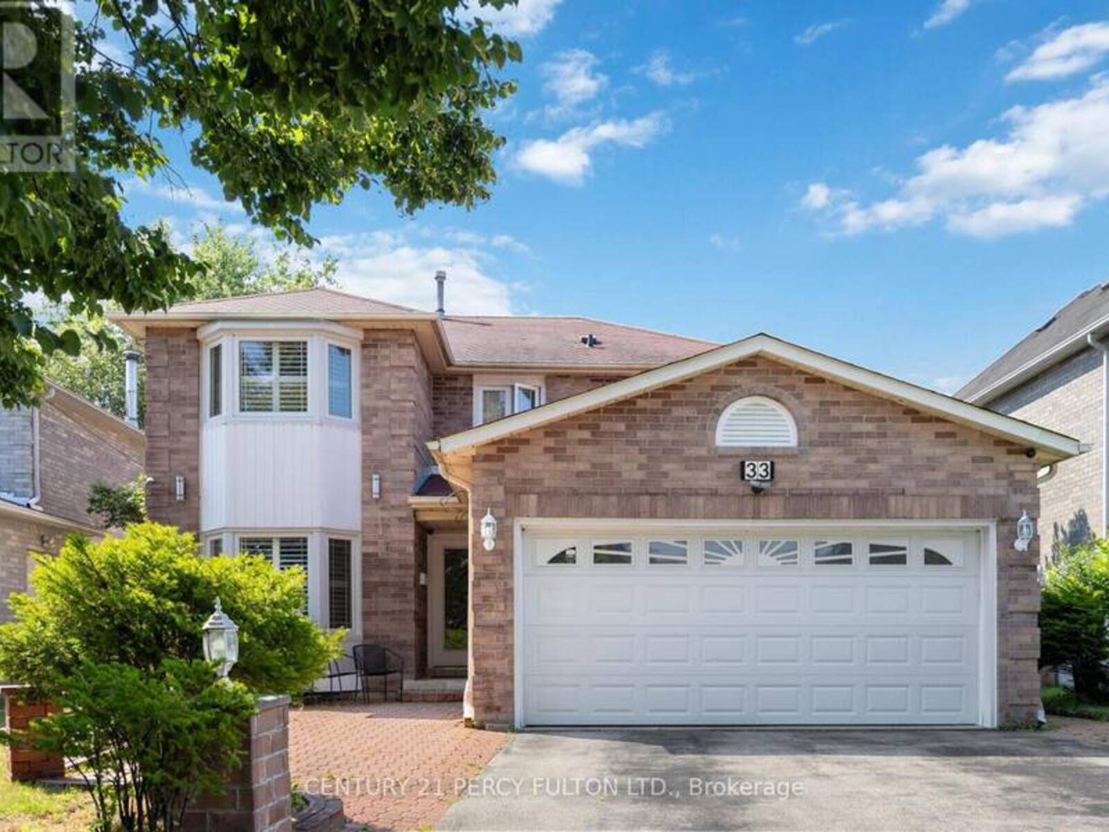 33 BUDWORTH DRIVE, Toronto, Ontario M1E 3H8