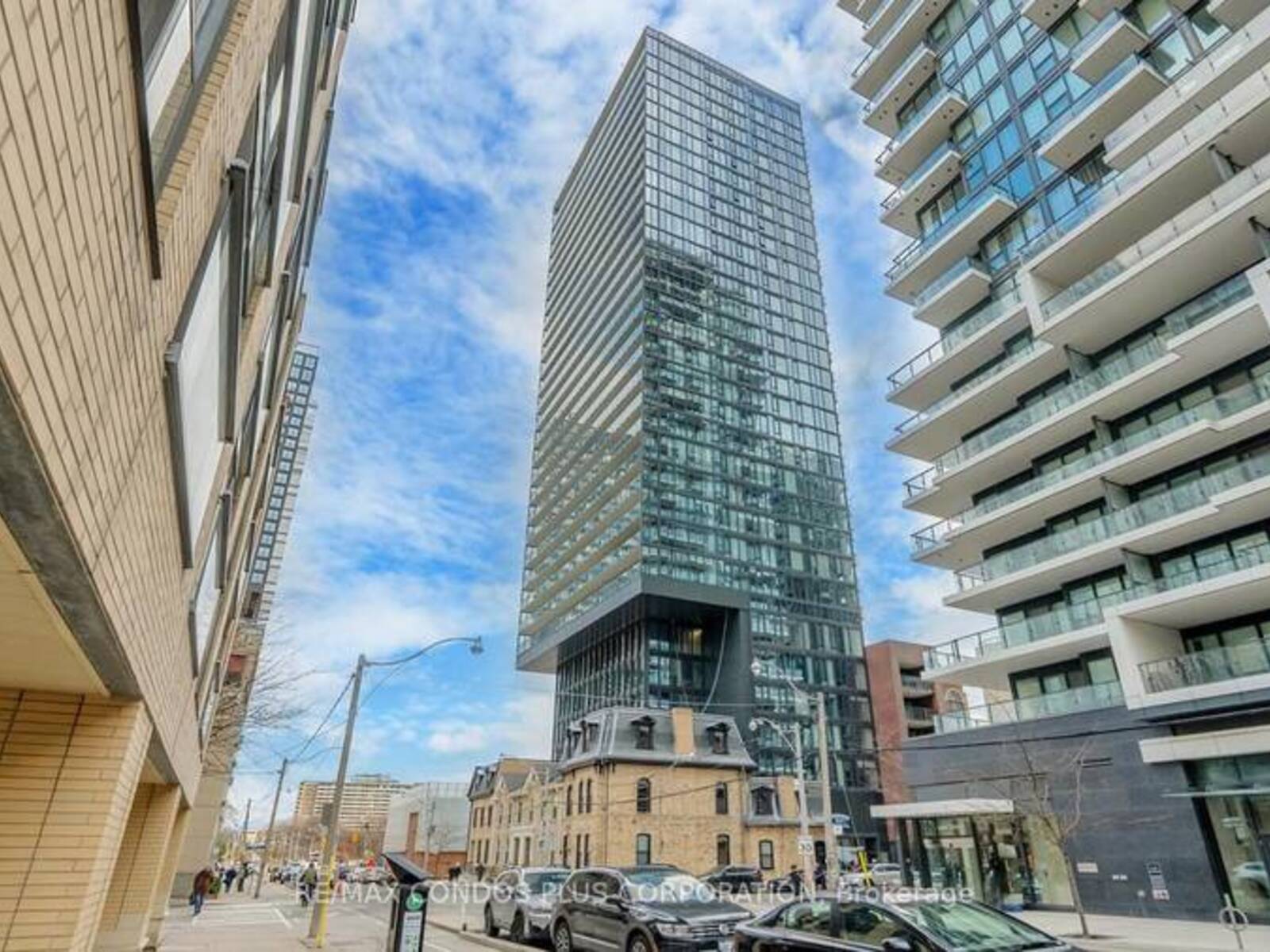 906 - 47 MUTUAL STREET, Toronto, Ontario M5B 0C6