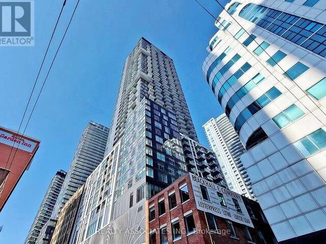 1712 - 87 PETER STREET Toronto Ontario, M5V 0P1