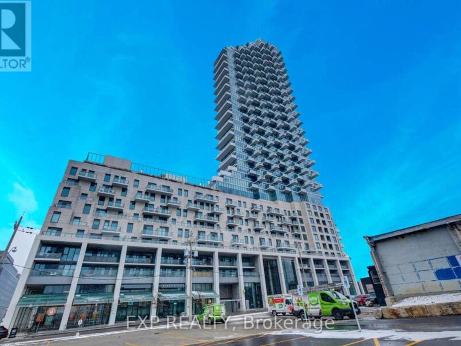 402 - 12 BONNYCASTLE STREET, Toronto, Ontario M5A 0C8