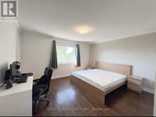 29 MISTLEFLOWER COURT | Richmond Hill Ontario | Slide Image Eight