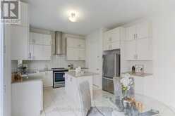 1 FRANK KELLY DRIVE | East Gwillimbury Ontario | Slide Image Nine