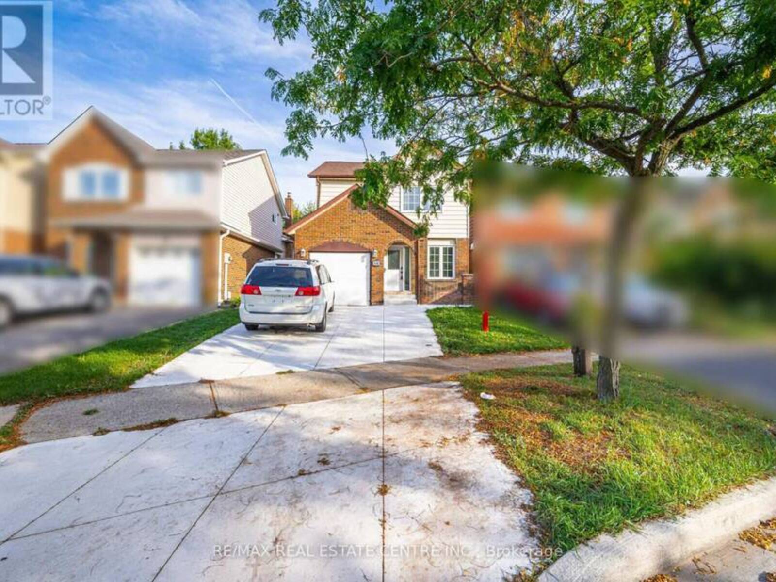 6 FOXACRE ROW, Brampton, Ontario L6V 3P5